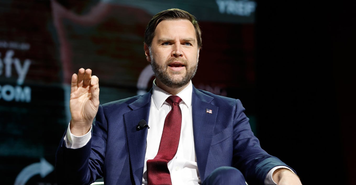J.D. Vance shpërthen për çështjen Guilfoyle: Shitja e aksesit në Shtëpinë e Bardhë ka pasoja