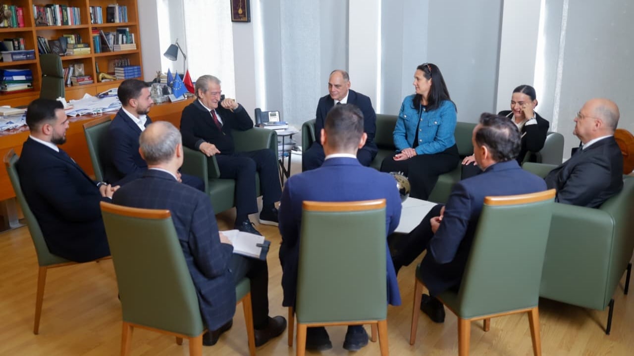 Berisha me Heritage Foundation: protesta studentore dhe kërkesa për qeveri teknike