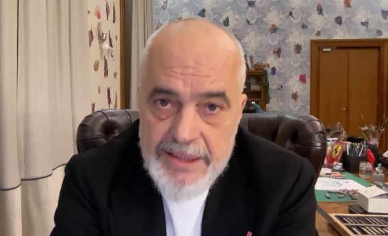 Rama flet për dron me eksploziv pranë Kryeministrisë pas protestës në bulevard