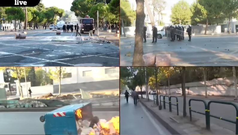 Unaza në kaos: kosha në flakë dhe barriera në rrugë, bllokohet qarkullimi pranë Zogut të Zi