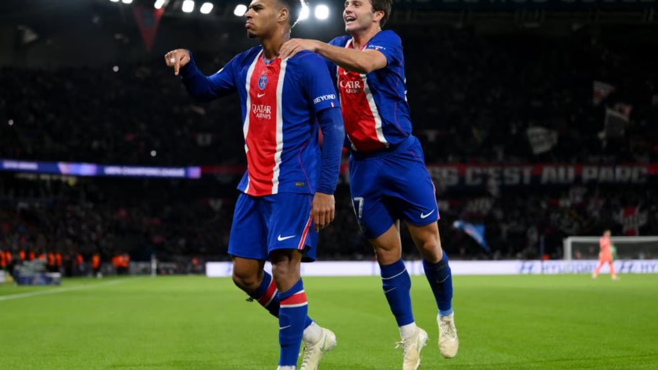 PSG mposht Barcelonën 4-2 në Paris pas një dueli me gjashtë gola në Champions
