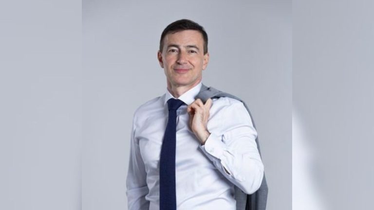 Eurodeputeti bullgar reagon për protestat në Tiranë: “Të rinjtë duan më shumë se premtime”