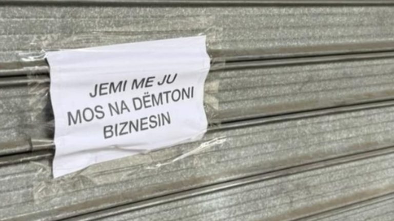 Dëmet nga protestat në Tiranë, Tatimet raportojnë 127 biznese të prekura dhe 2.15 mln euro humbje