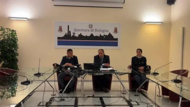 Itali, goditet rrjeti me 4 shqiptarë: drogë, armë dhe urdhra kriminalë nga burgu