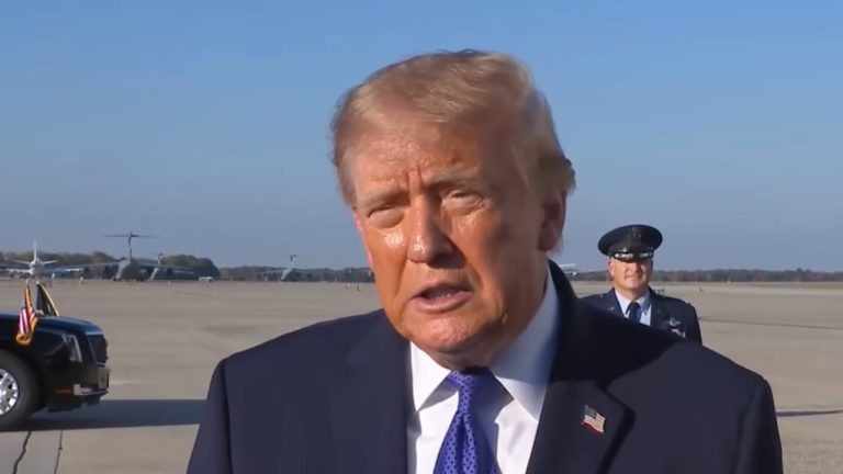 Trump përplaset me gazetarin e Reuters pas pyetjes për shëndetin dhe anulimin e vizitës